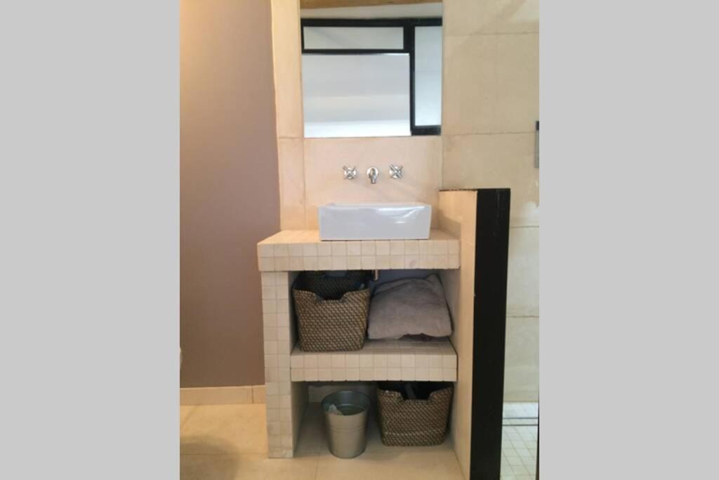 דירות ארל Duplex Avec Vue Sur Les Arenes מראה חיצוני תמונה